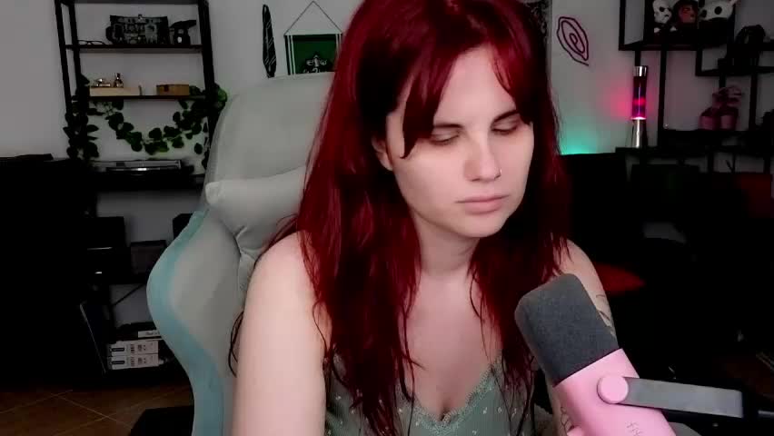 dellacrush_ Adult Chat April 17, 2026