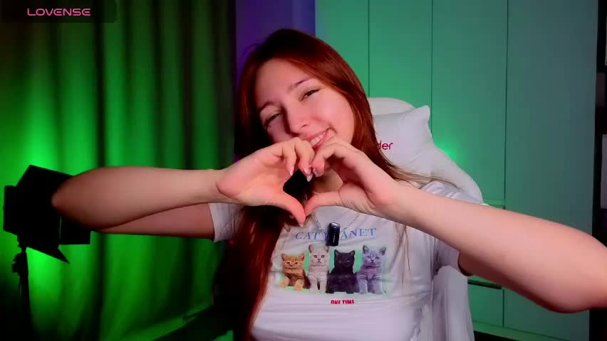 fox_muses Adult Chat April 17, 2026