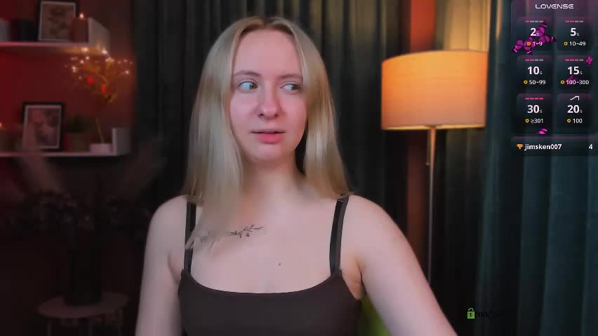 mila_glow Adult Chat April 17, 2026