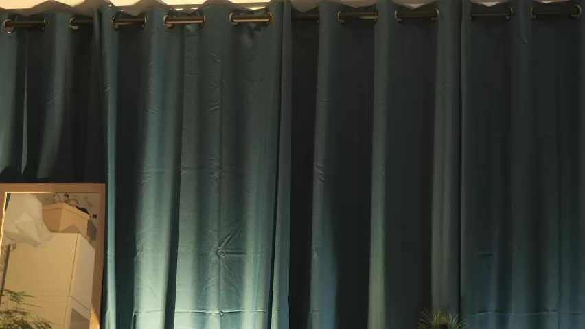 yulladao Adult Chat April 17, 2026