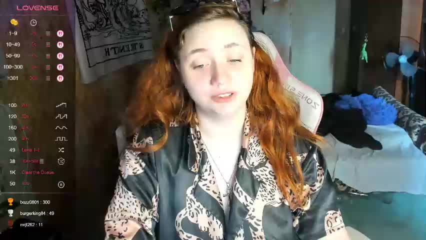lily_shamy Adult Chat April 17, 2026