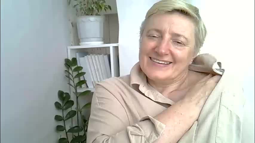 vea_motty Adult Chat April 17, 2026