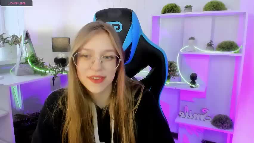 layriantavee Adult Chat April 17, 2026