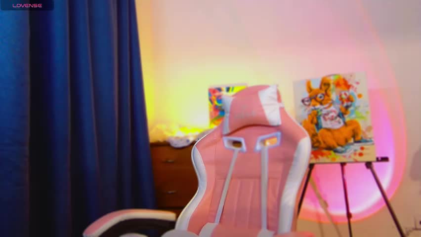 ann_mikele Adult Chat April 17, 2026