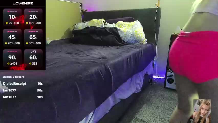 blondiebubblebooty Adult Chat April 17, 2026