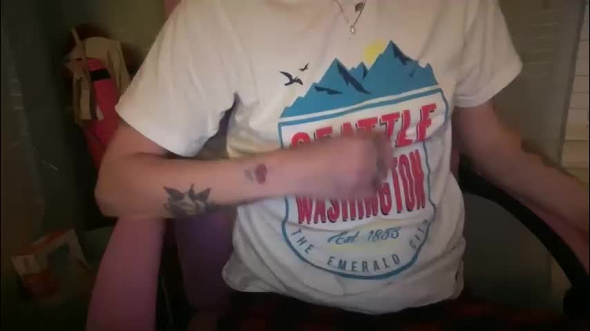 ebony8ivory Adult Chat April 17, 2026