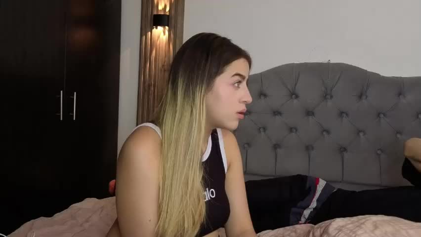 cute_emmma Adult Chat April 17, 2026