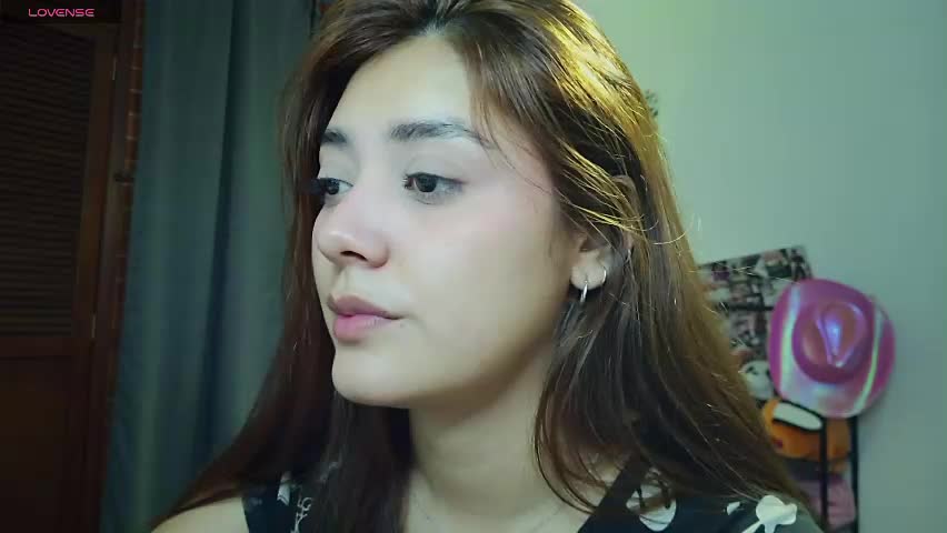 lilith_cruzz Adult Chat April 17, 2026