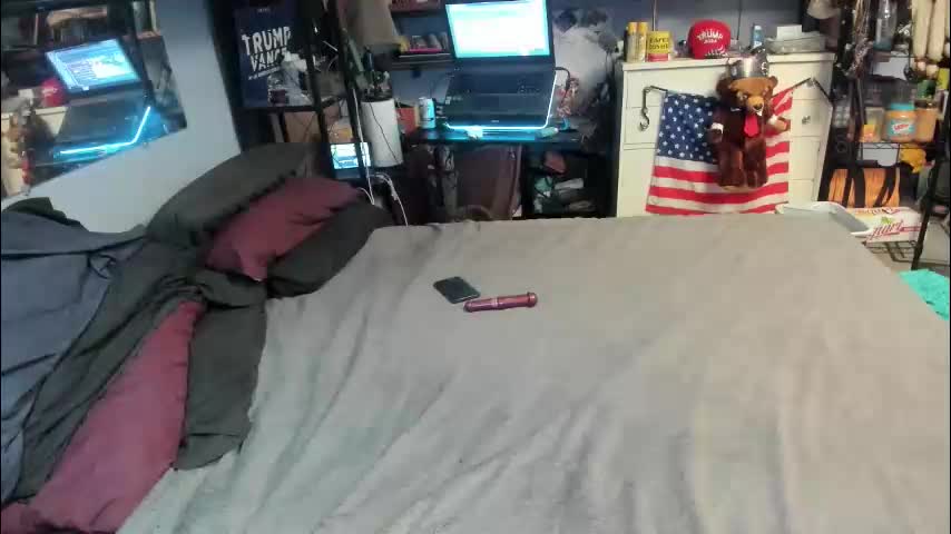 pink_black Adult Chat April 17, 2026