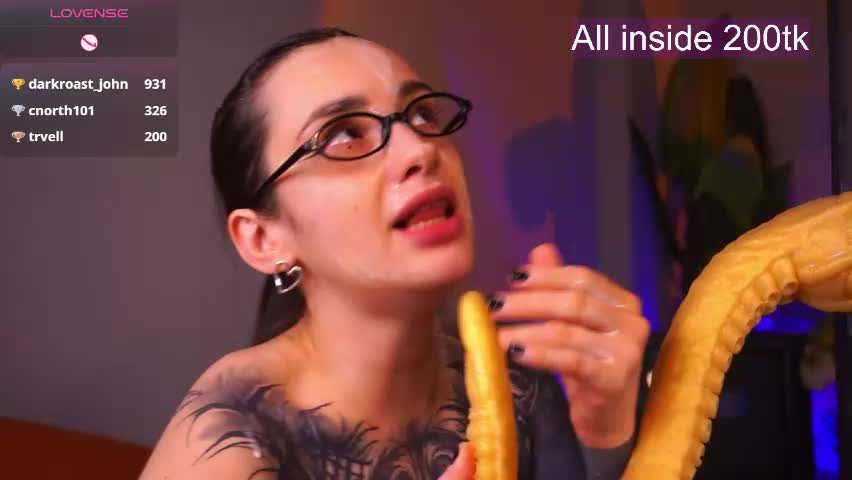 evarabbit Adult Chat April 17, 2026