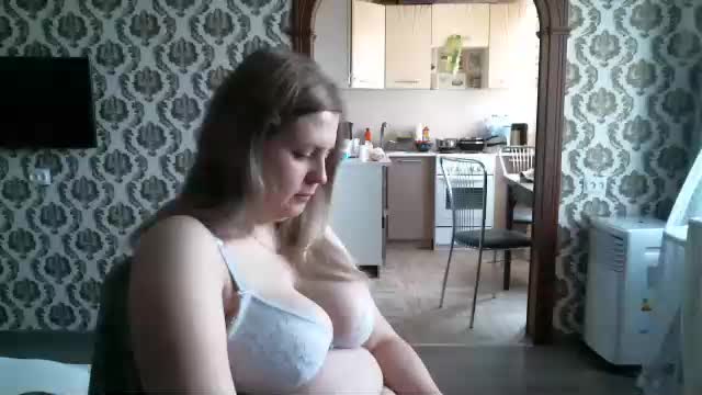 lady_cute_cat Adult Chat April 17, 2026