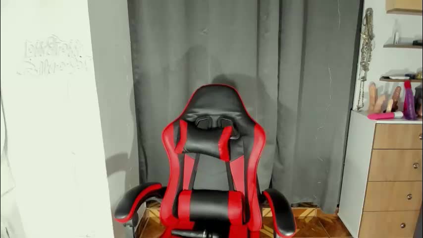 abbi_moon Adult Chat April 17, 2026