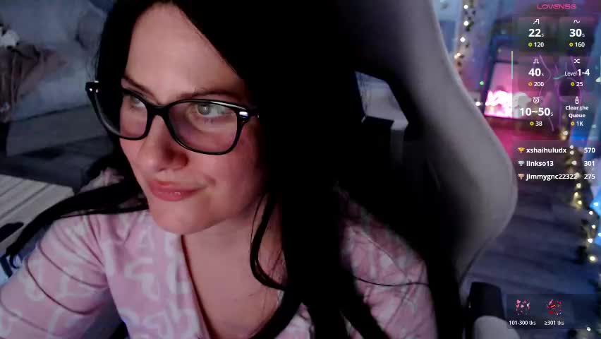 bellastar84 Adult Chat April 17, 2026