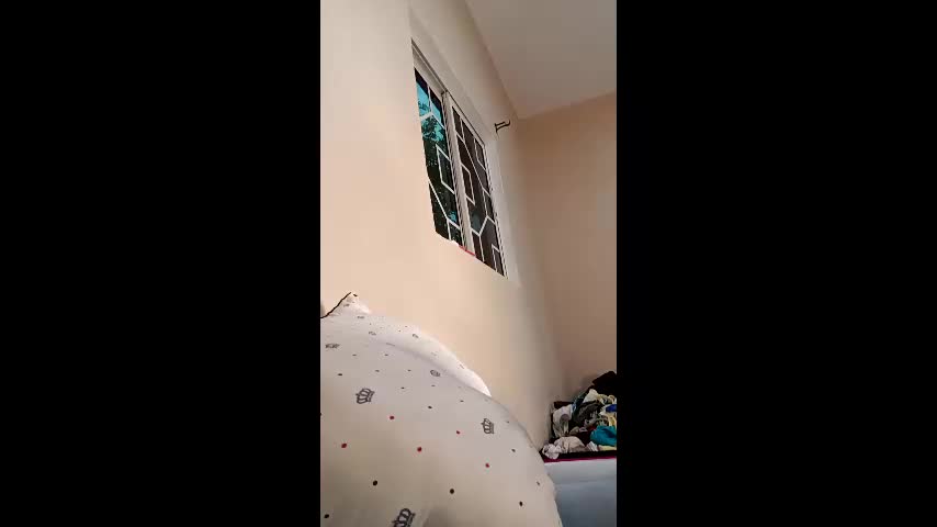 bustyirie Adult Chat April 17, 2026