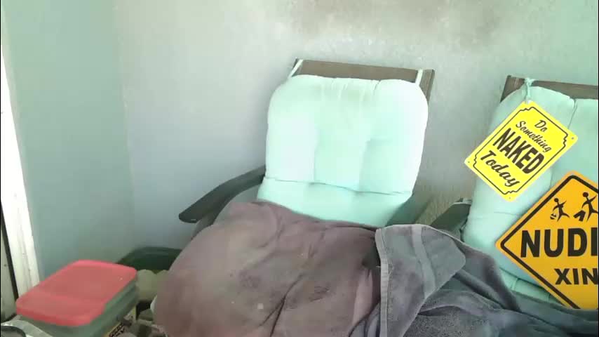 smallpenisbigtongue Adult Chat April 17, 2026
