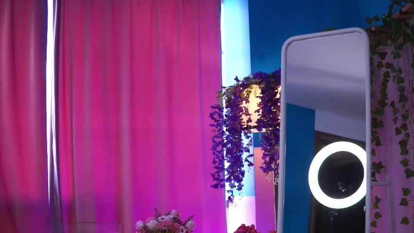 crisstyblair Adult Chat April 17, 2026