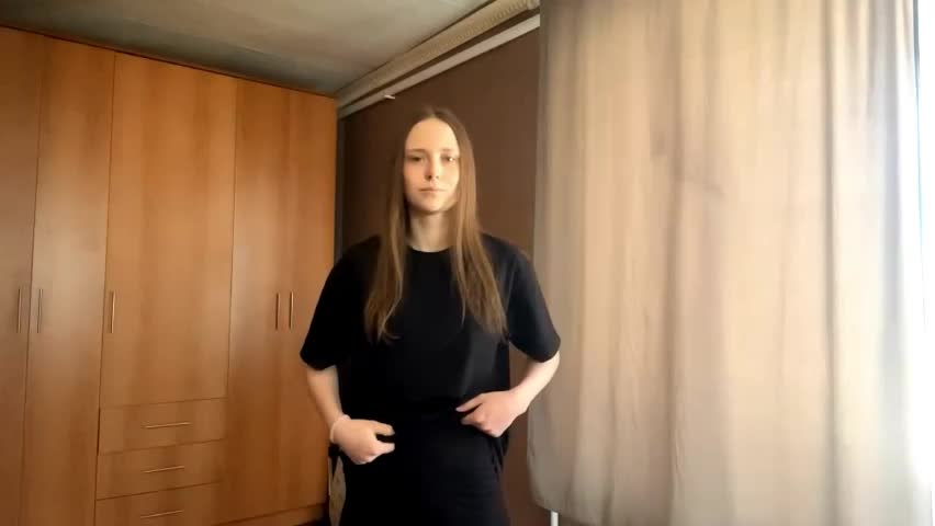 rosariamohre Adult Chat April 17, 2026