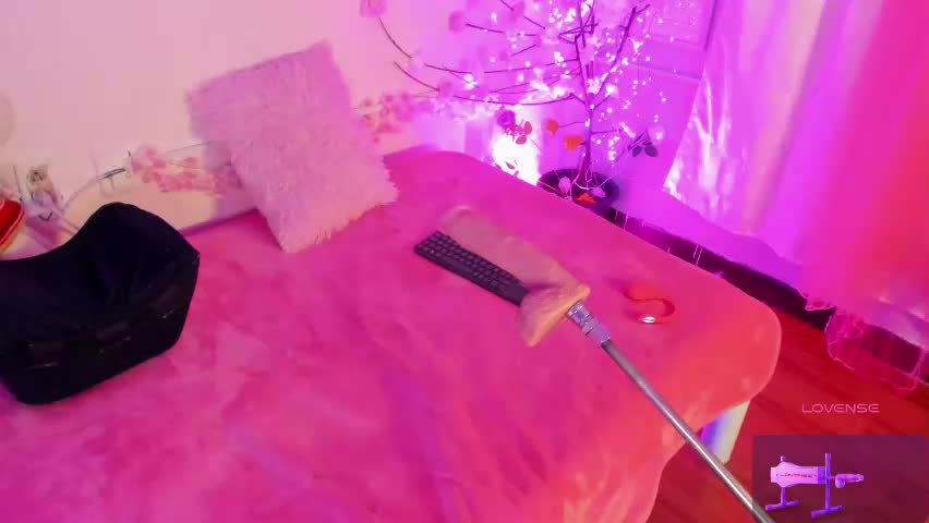 centaurigirls Adult Chat April 17, 2026
