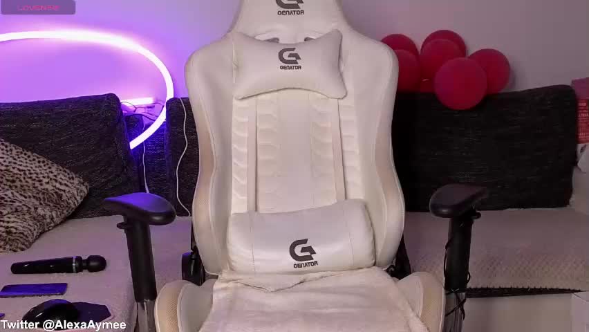 alexaaimee Adult Chat April 17, 2026