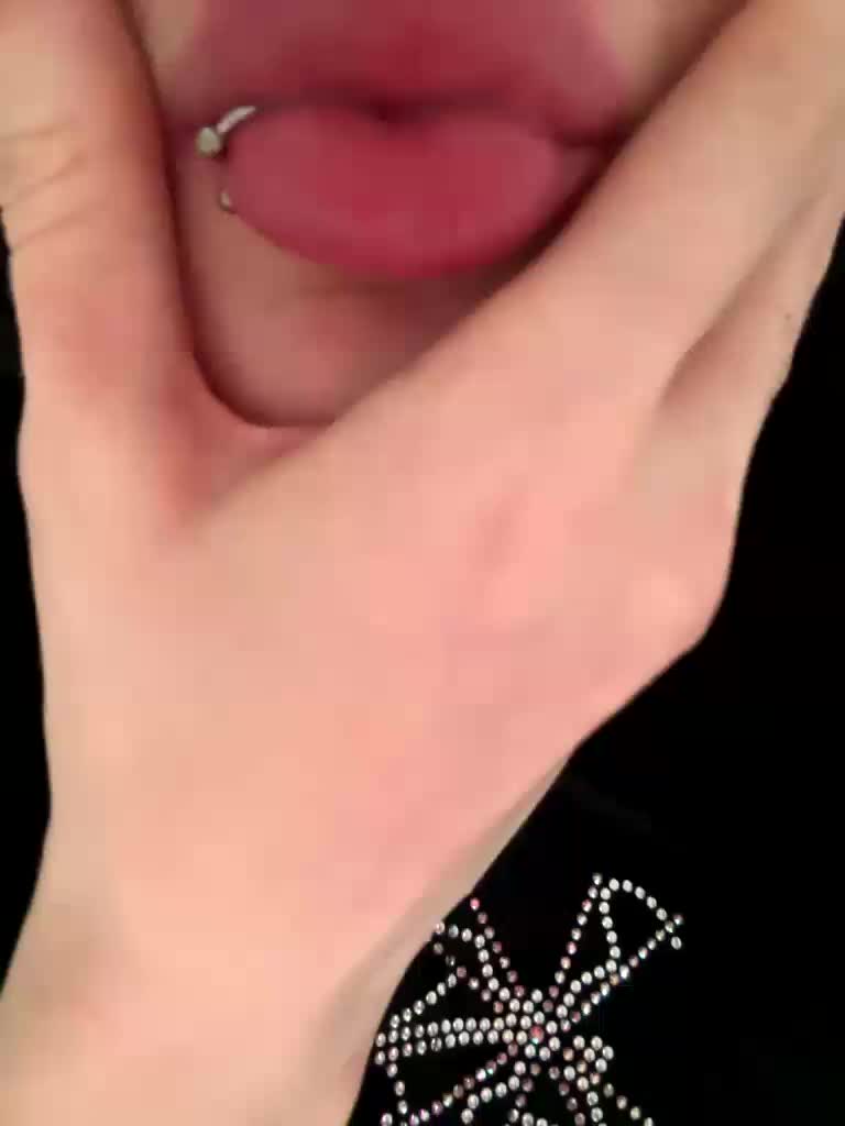 pinklildoll Adult Chat April 17, 2026