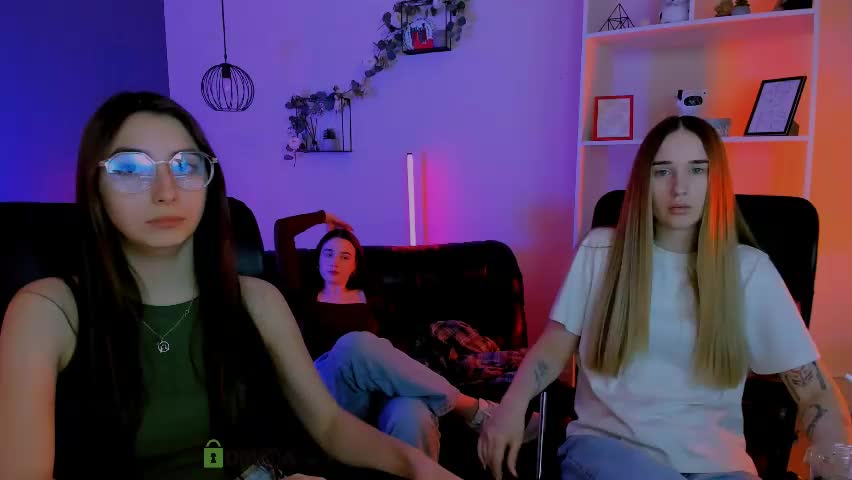_mila_fire Adult Chat April 18, 2026