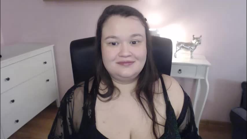 nightholly Adult Chat April 17, 2026