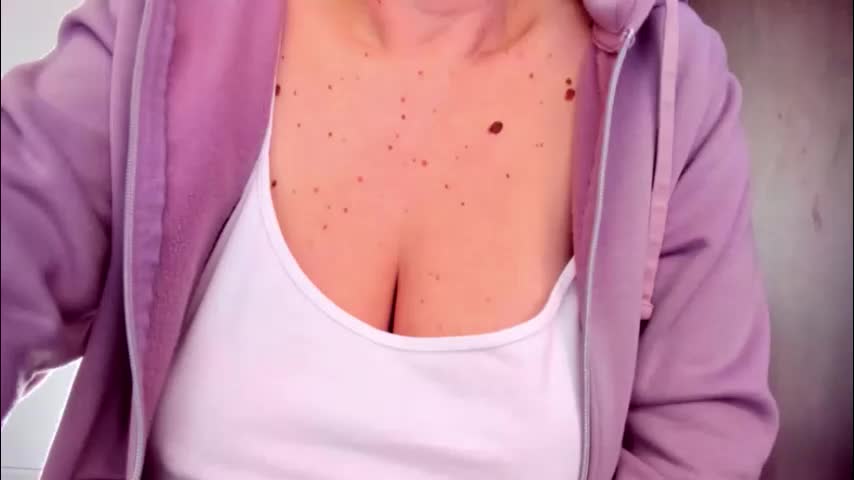 katynextdoor Adult Chat April 17, 2026