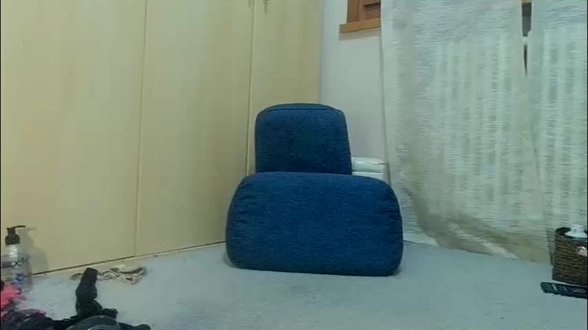 vanda26 Adult Chat April 17, 2026