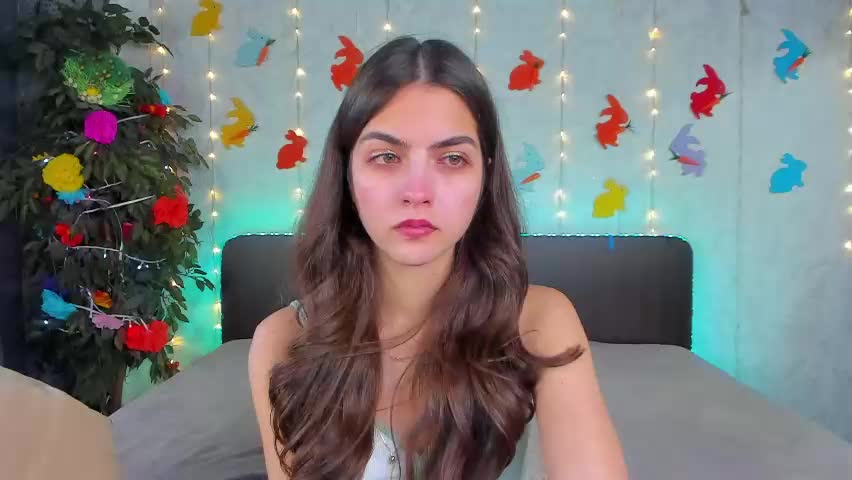 milana_crystal_ Adult Chat April 17, 2026