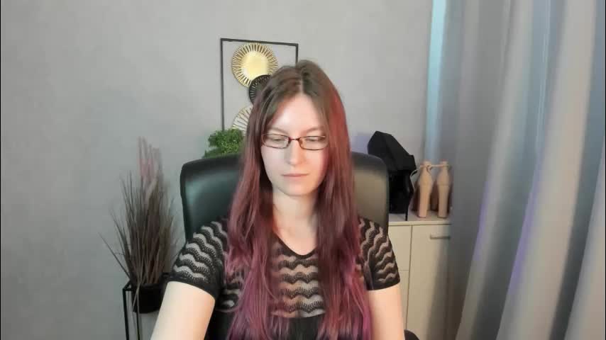 emma_lust94 Adult Chat April 17, 2026