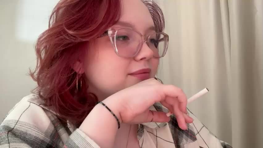 eva_kittenn Adult Chat April 17, 2026