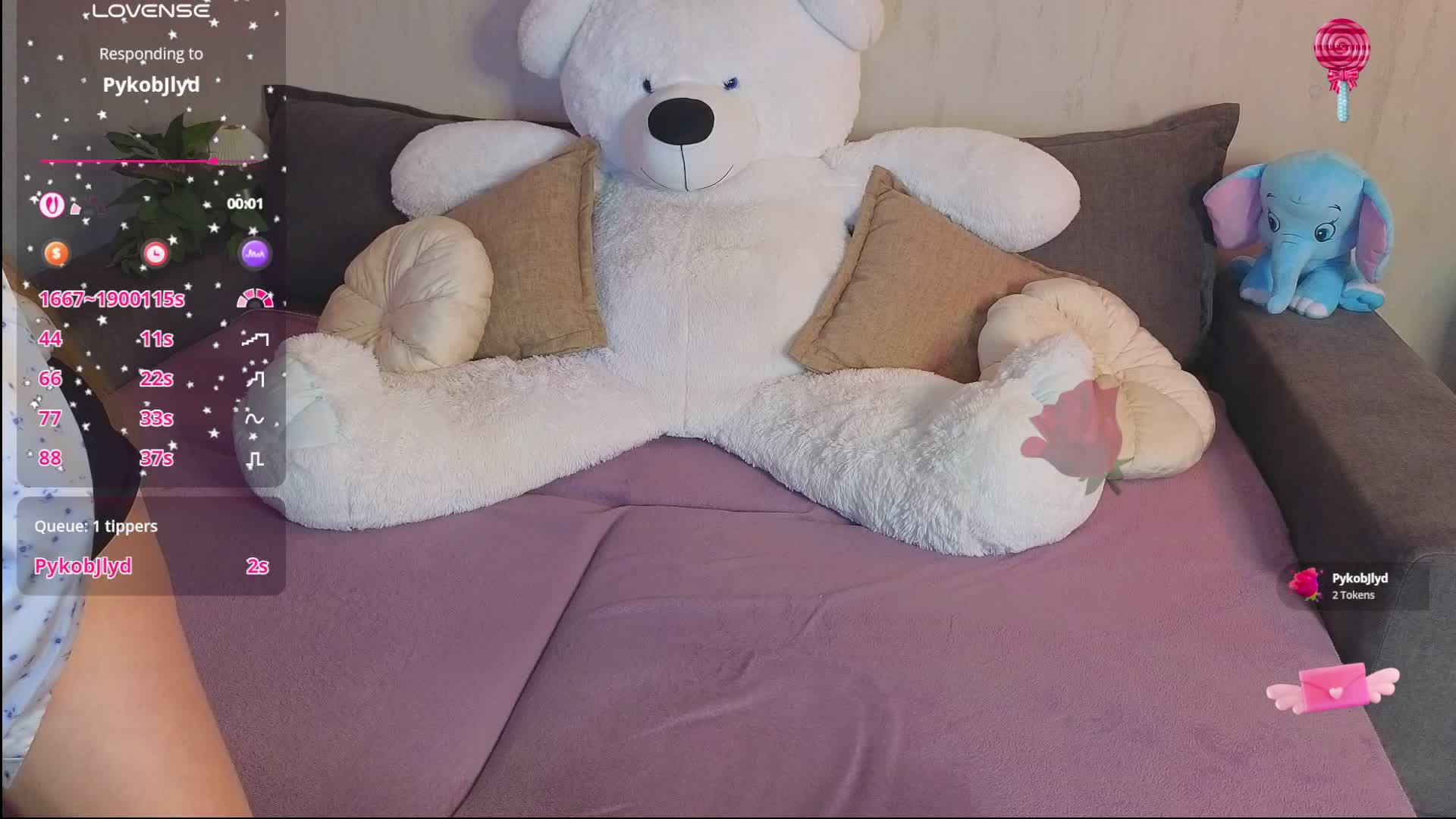 Rosalinelov Adult Chat April 18, 2026