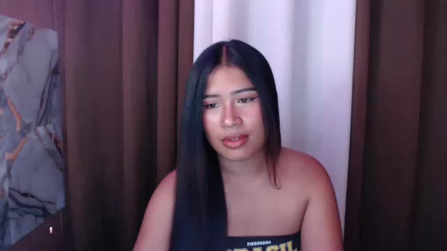 hotmorena_finger Adult Chat April 17, 2026