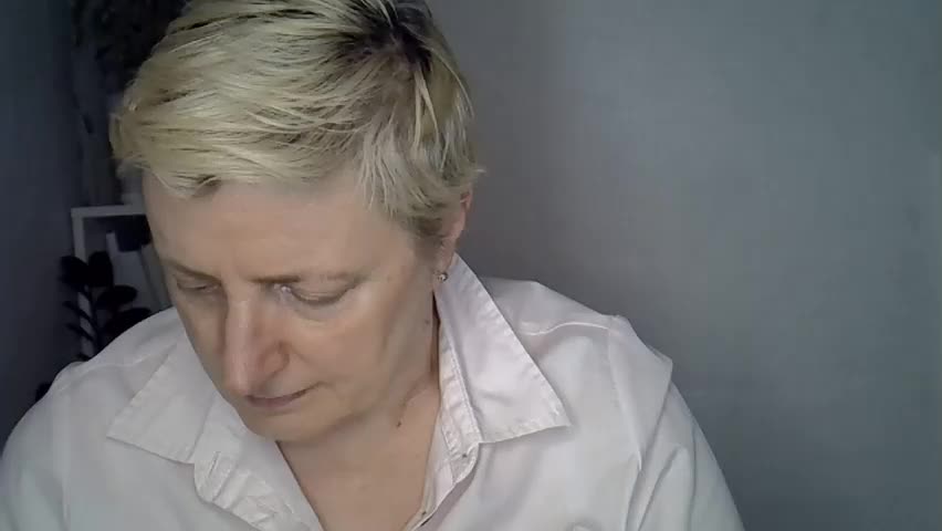 vea_motty Adult Chat April 17, 2026
