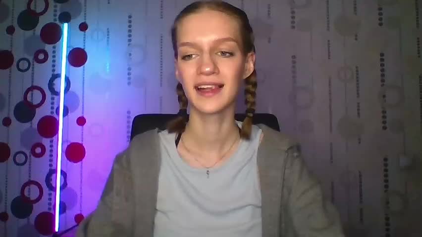 chrissy_joyful Adult Chat April 17, 2026