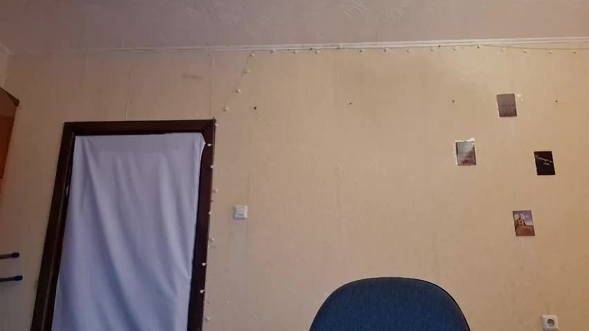 elmeraurora Adult Chat April 17, 2026