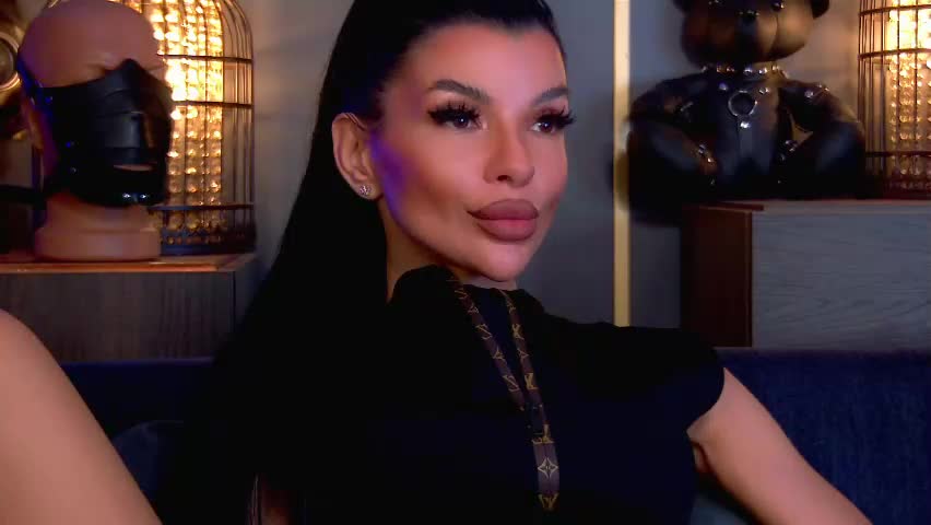 mistresselenia Adult Chat April 17, 2026