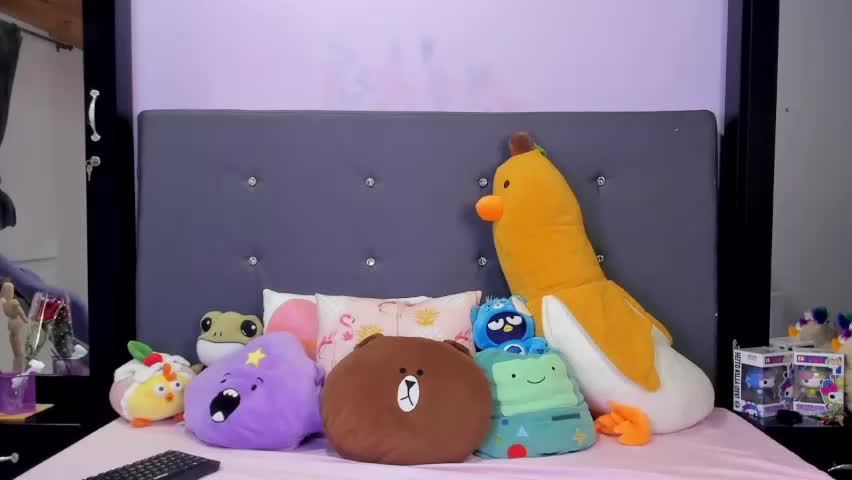 harmonyy_hill Adult Chat April 17, 2026