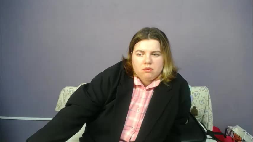 shyness_girl Adult Chat April 17, 2026