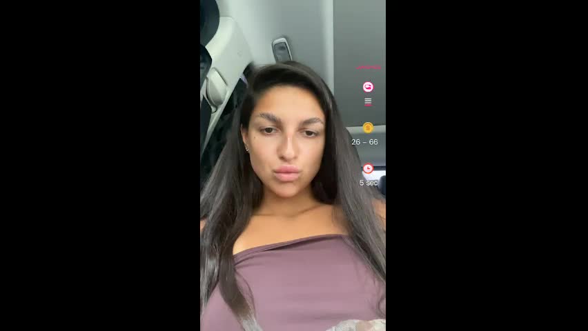 gabri_baby Adult Chat April 17, 2026