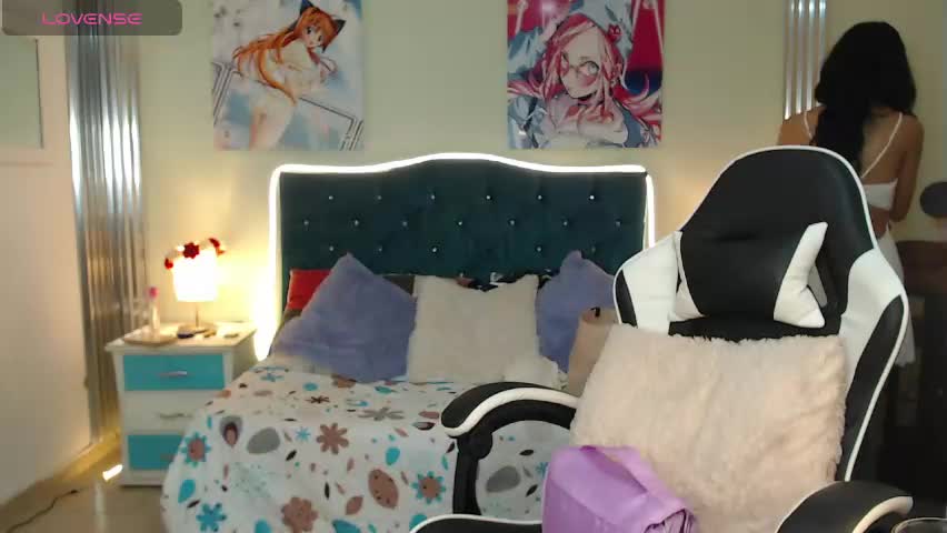 princess_skinny18 Adult Chat April 17, 2026
