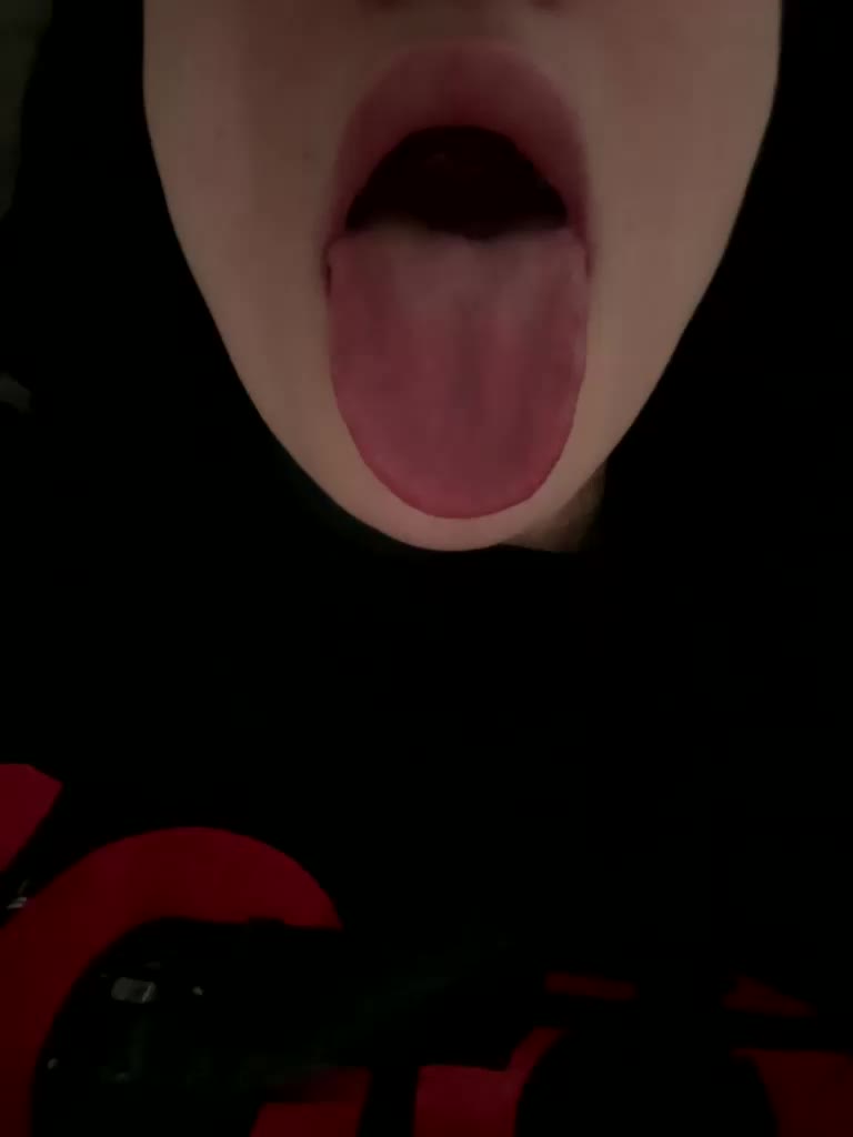 pinklildoll Adult Chat April 17, 2026