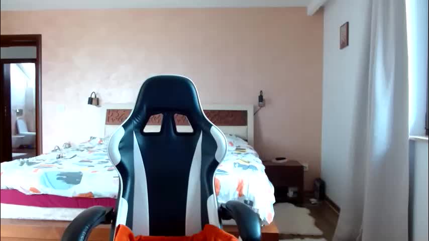 msmarshmallow1 Adult Chat April 17, 2026