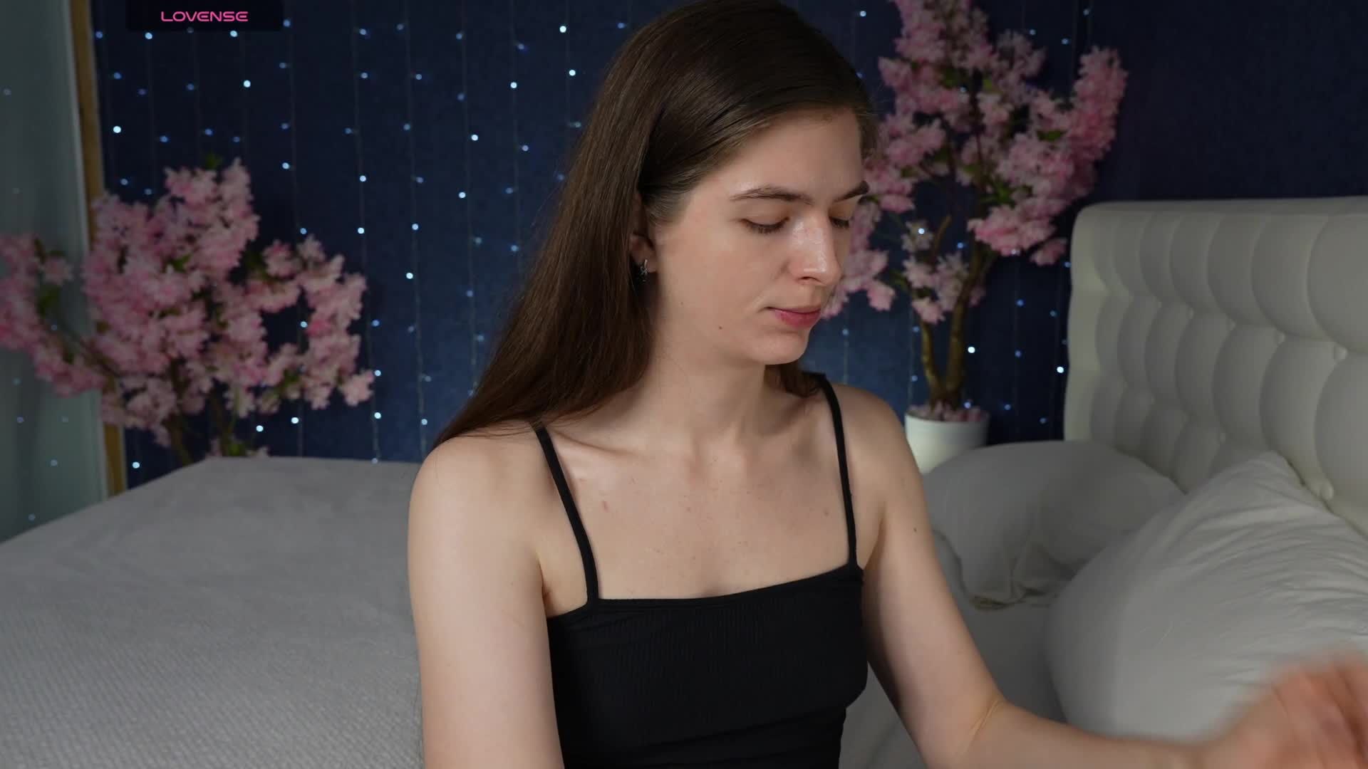 Mirror-Girl Adult Chat April 18, 2026