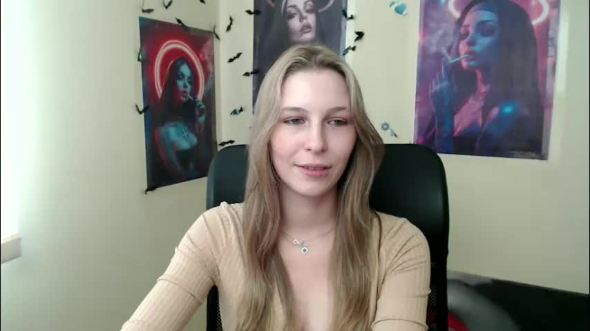 stranger_giirl Adult Chat April 17, 2026
