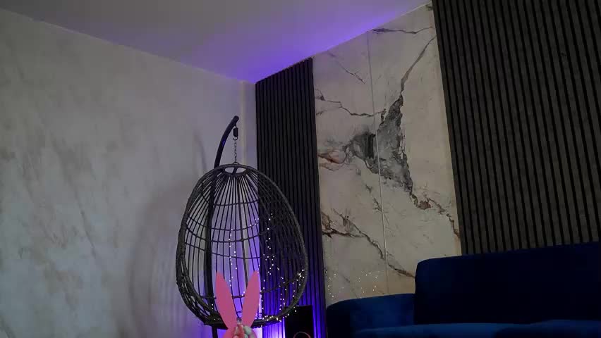 rachelravee Adult Chat April 17, 2026