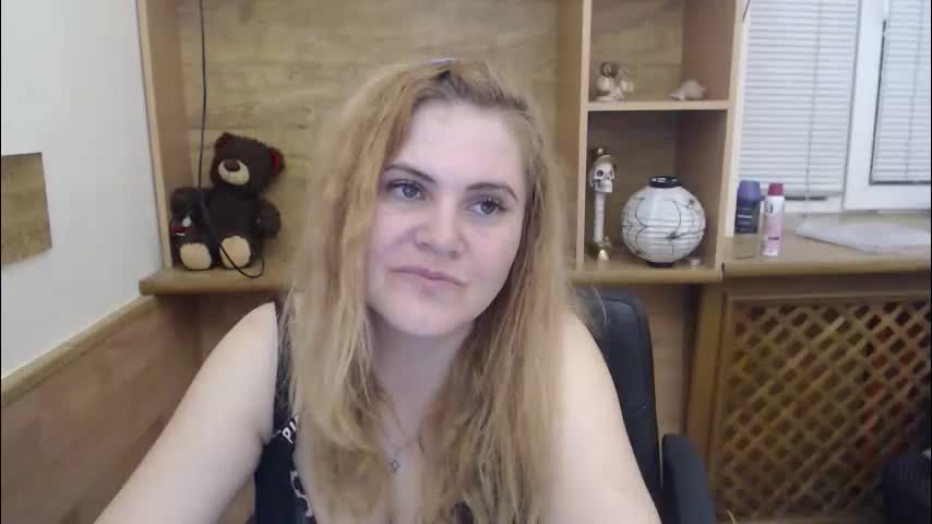 janaloveli Adult Chat April 17, 2026