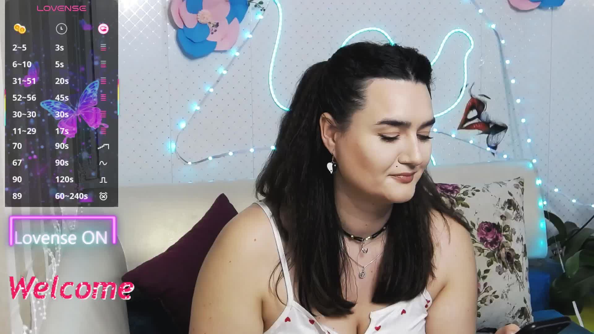 WickedButShy_2026-04-17_21-18-14_399 Adult Chat April 18, 2026