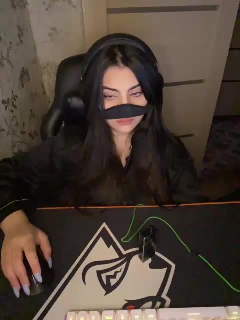Aloeloea Adult Chat April 18, 2026