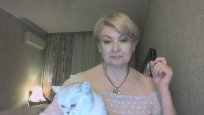 laramrs Adult Chat April 18, 2026